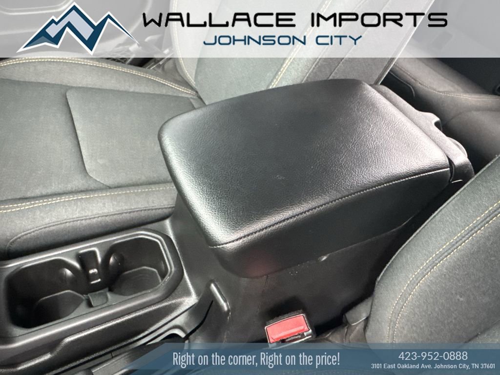 Used 2024 Jeep Gladiator Sport AWD/4WD image 18