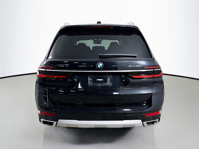 Used 2024 BMW X7 xDrive40i w/ Premium Package image 6