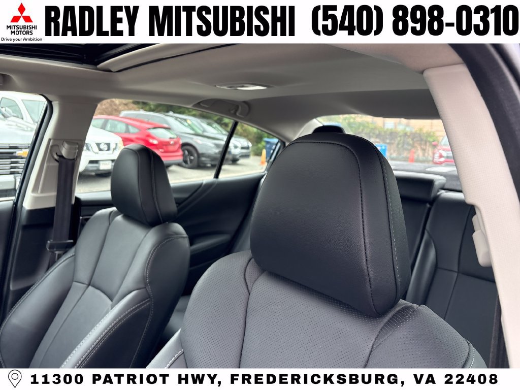 Used 2024 Subaru Legacy Limited AWD/4WD image 2