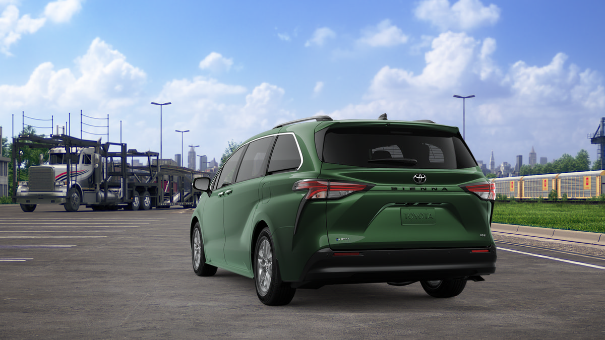 New 2026 Toyota Sienna XLE FWD image 39
