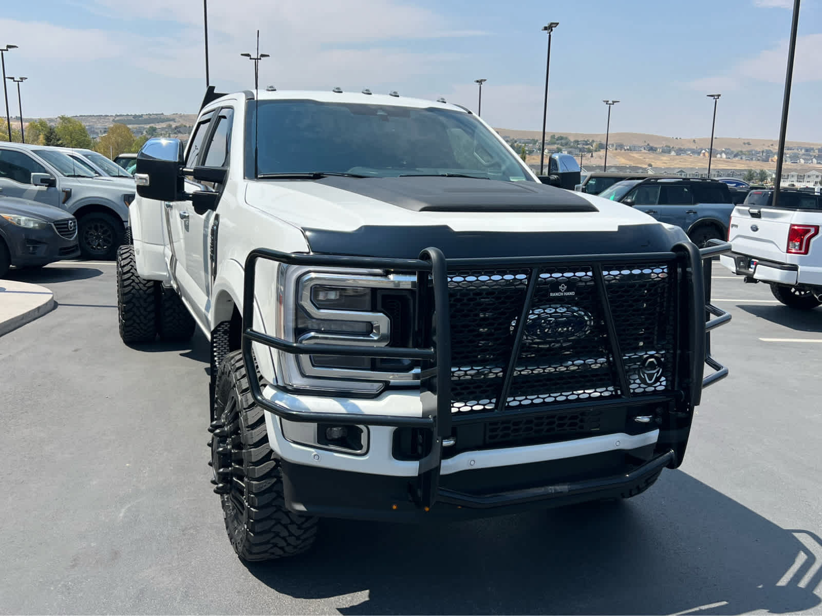 Used 2024 Ford F350 Platinum AWD/4WD image 4