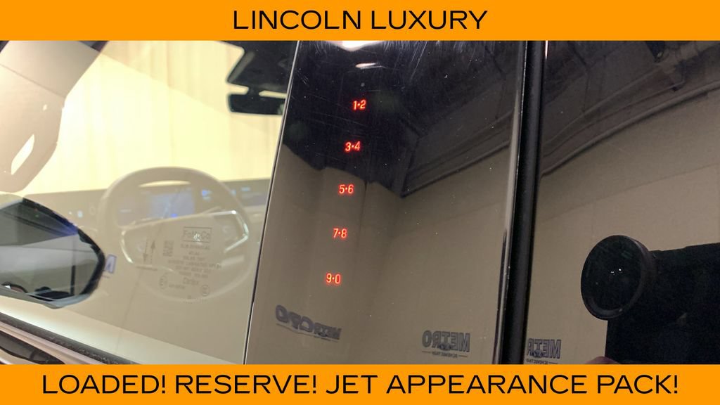 Used 2025 Lincoln Navigator Reserve w/ Jet Appearance Package AWD/4WD image 31