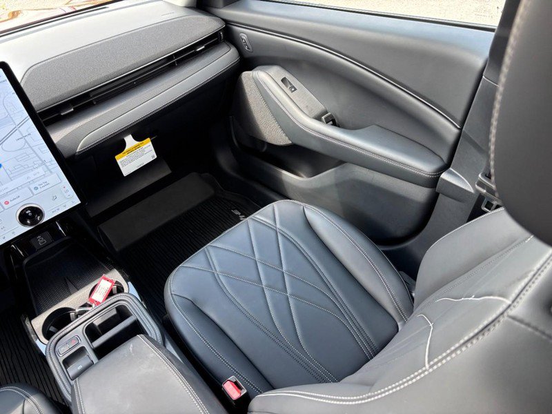 Used 2025 Ford Mustang Mach-E Select w/ Comfort Package Lite RWD image 16
