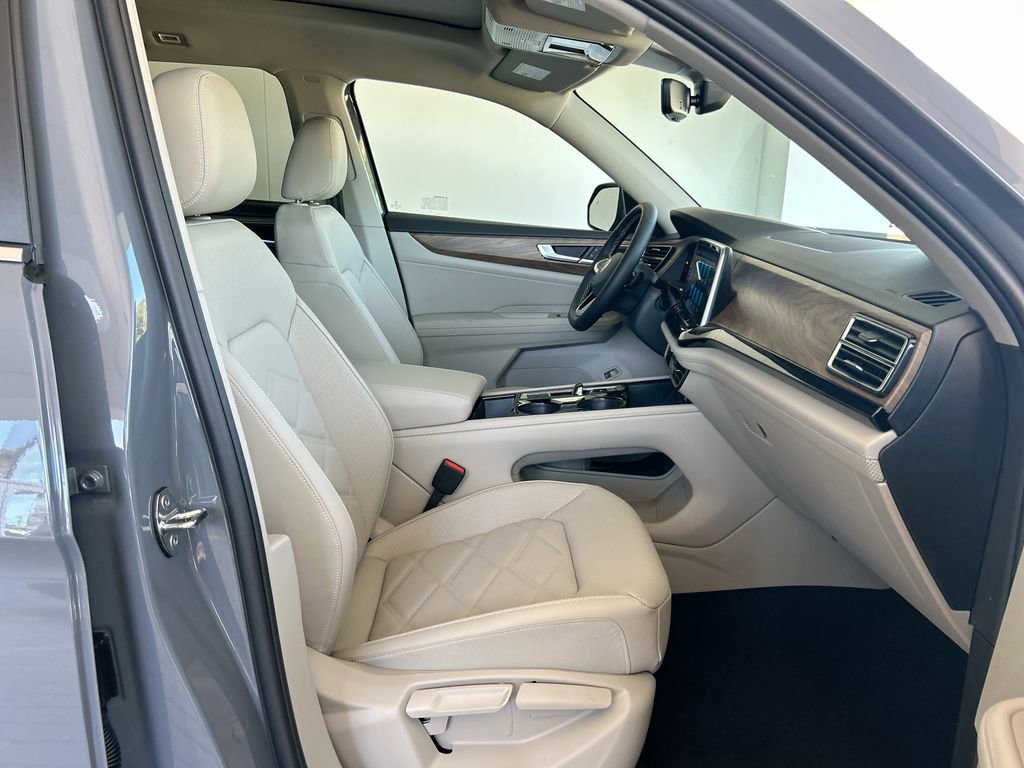 New 2026 Volkswagen Atlas SE image 35