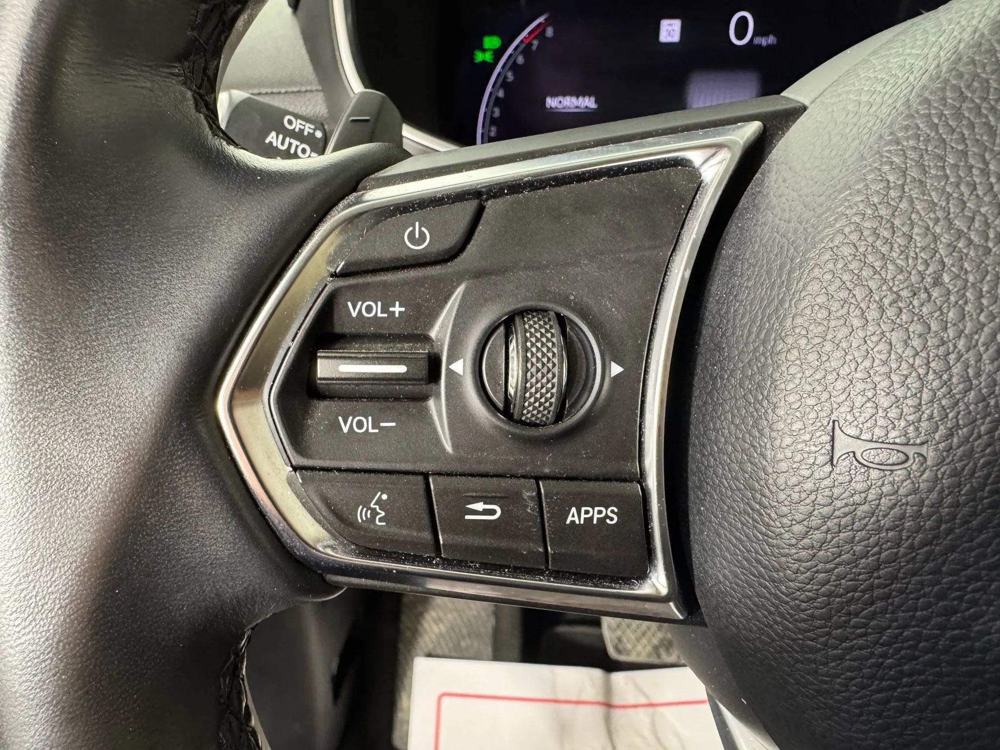 Used 2022 Acura MDX SH-AWD image 15