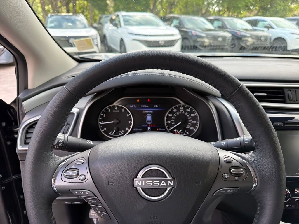 Used 2024 Nissan Murano SV w/ SV Midnight Edition Package image 22