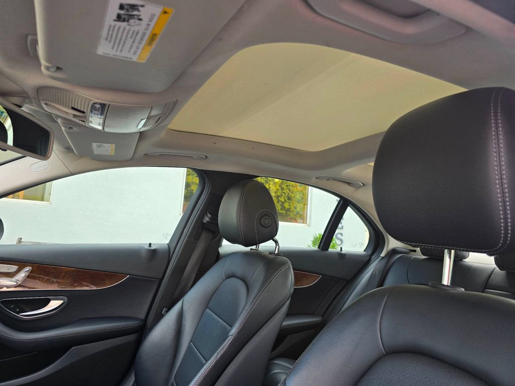 Used 2016 Mercedes-Benz C 350e Sedan image 11
