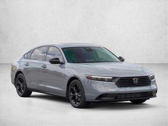Used 2025 Honda Accord SE image 3