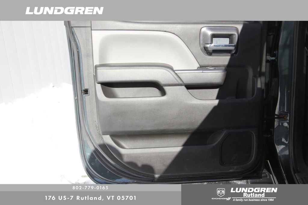 Used 2018 Chevrolet Silverado 2500 W/T w/ WT Convenience Package AWD/4WD image 40