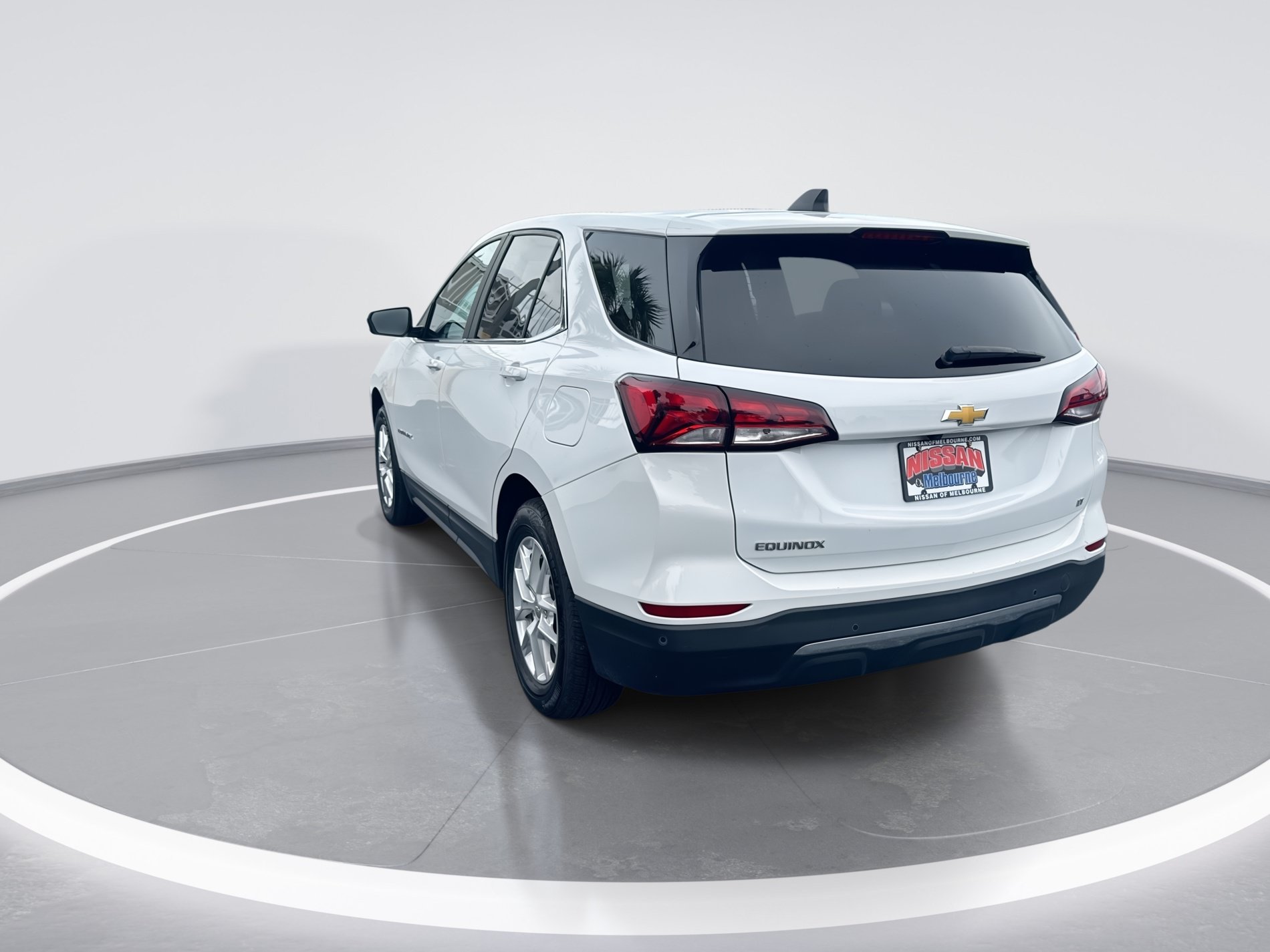 Used 2024 Chevrolet Equinox LT FWD image 6