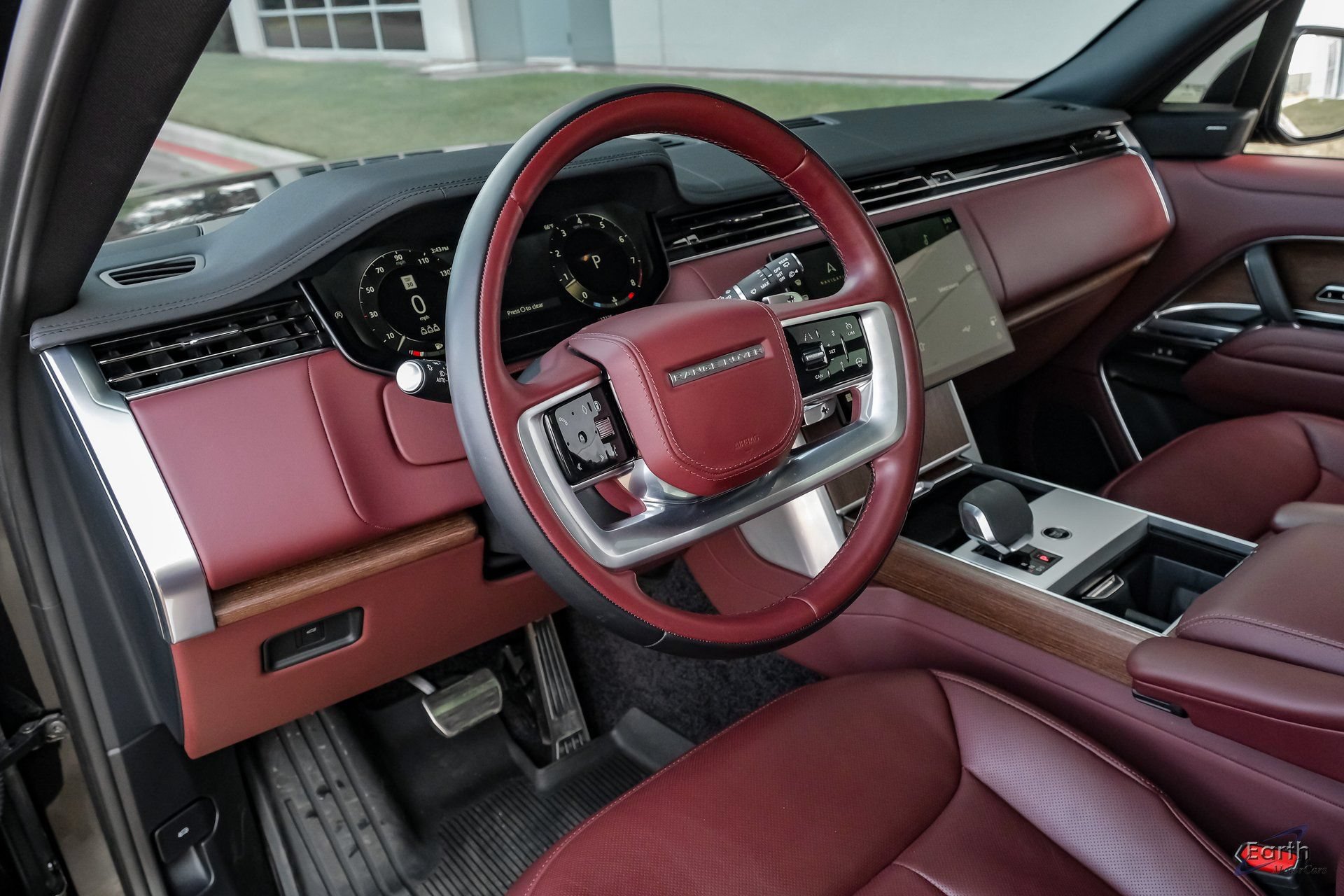 Used 2024 Land Rover Range Rover SE AWD/4WD video 2