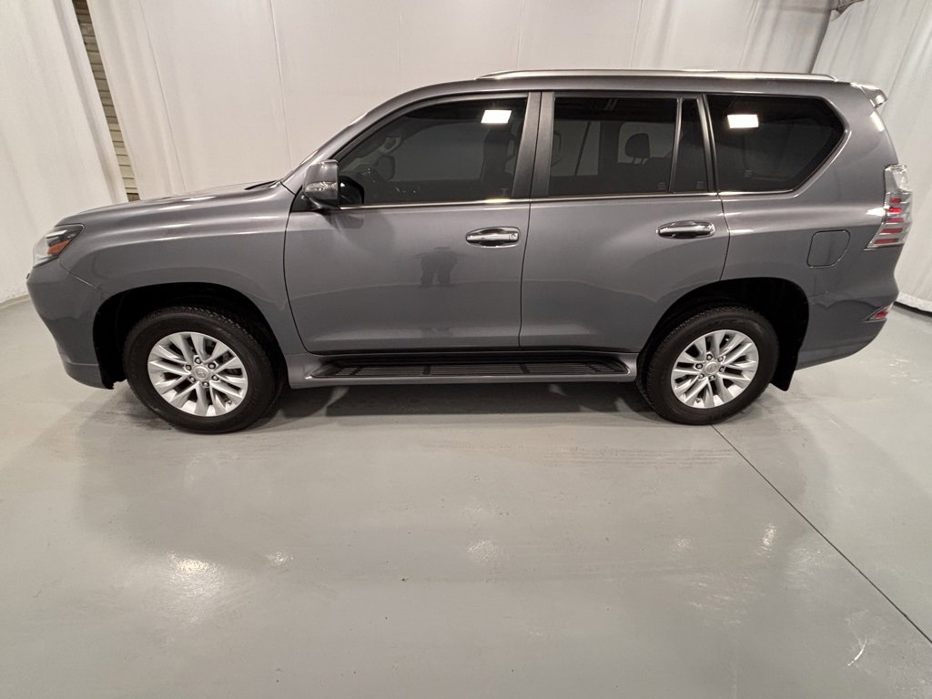 Used 2023 Lexus GX 460 Premium image 9