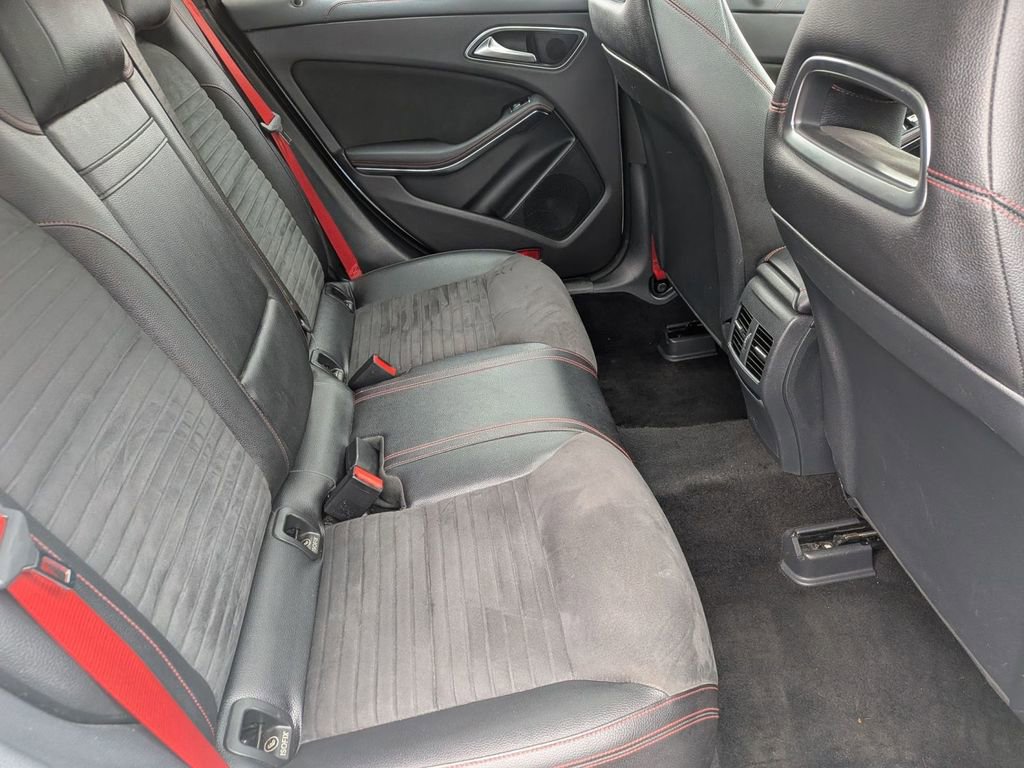 Used 2017 Mercedes-Benz CLA 45 AMG 4MATIC image 34