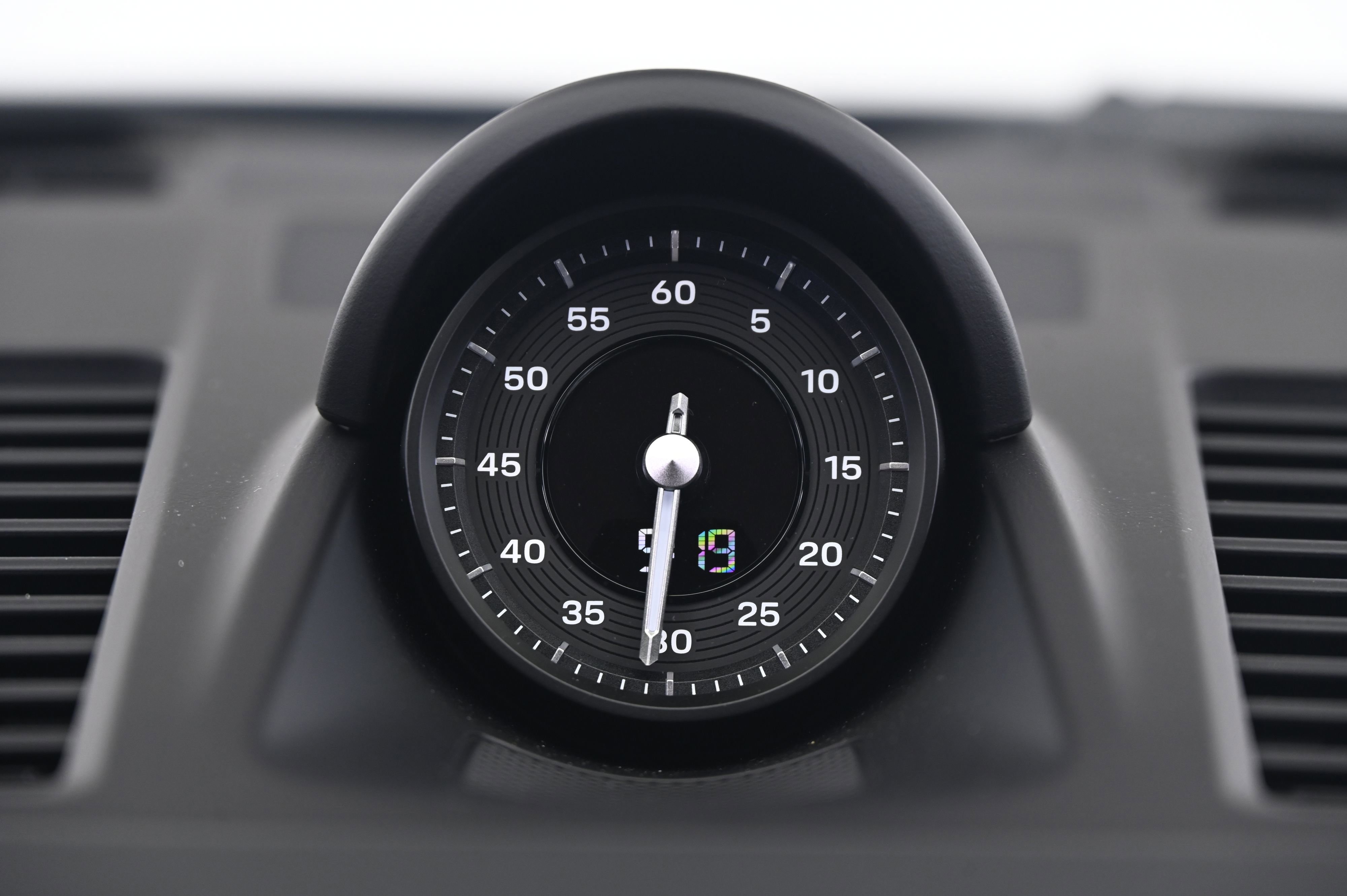 Certified 2025 Porsche 911 Carrera S image 27