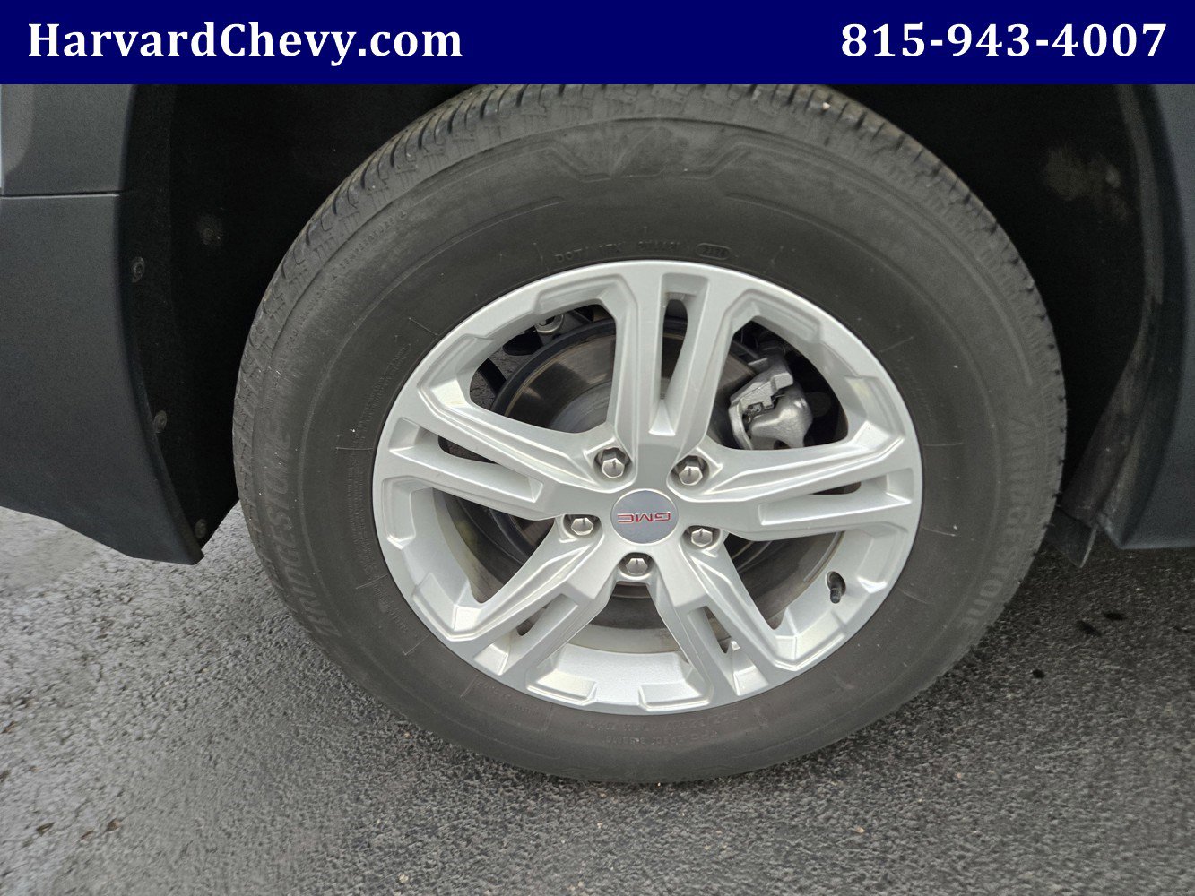 Used 2024 GMC Terrain SLE image 39