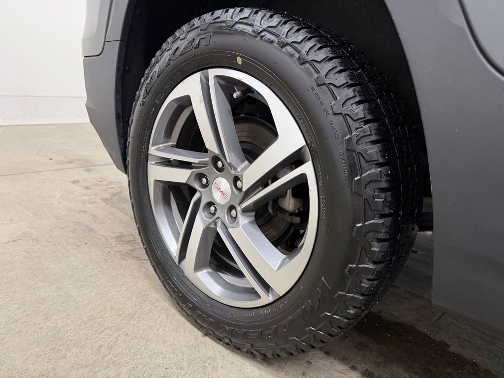 Certified 2020 GMC Terrain SLT image 9