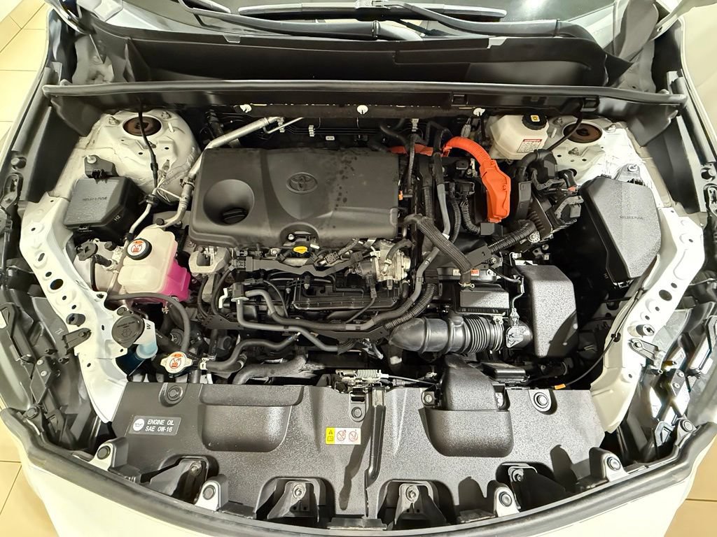 Certified 2023 Toyota Venza XLE AWD/4WD image 9