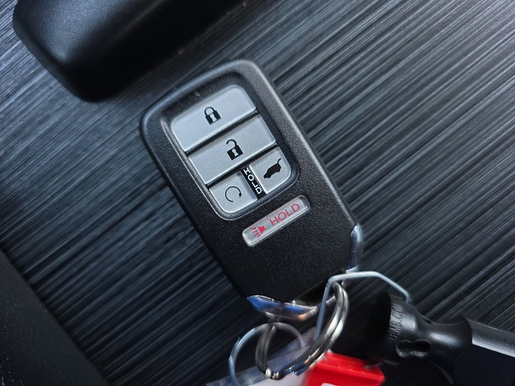 Used 2021 Honda Pilot Touring image 28