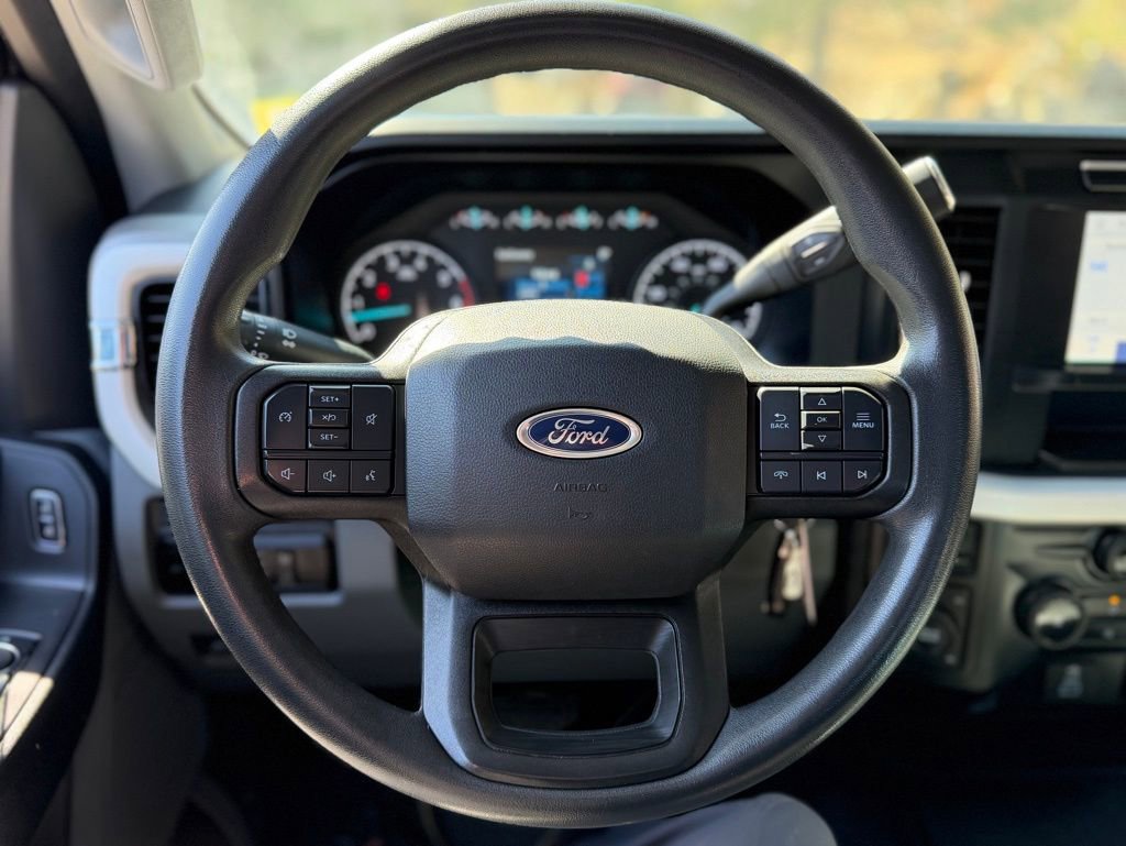 Used 2023 Ford F250 XL w/ Snow Plow Prep Package image 7