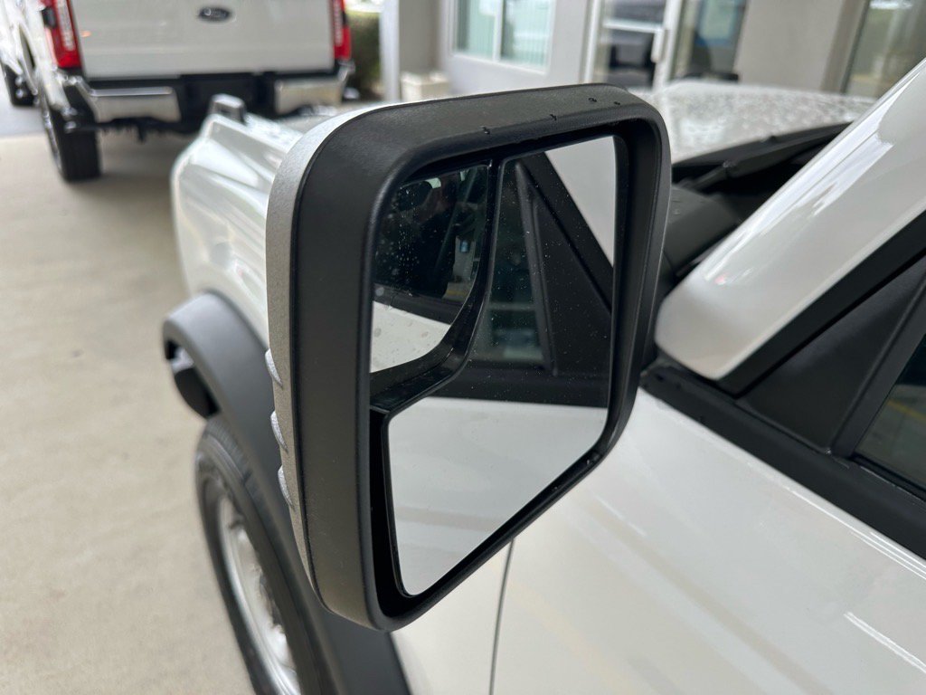 New 2025 Ford Bronco 4-Door AWD/4WD image 13