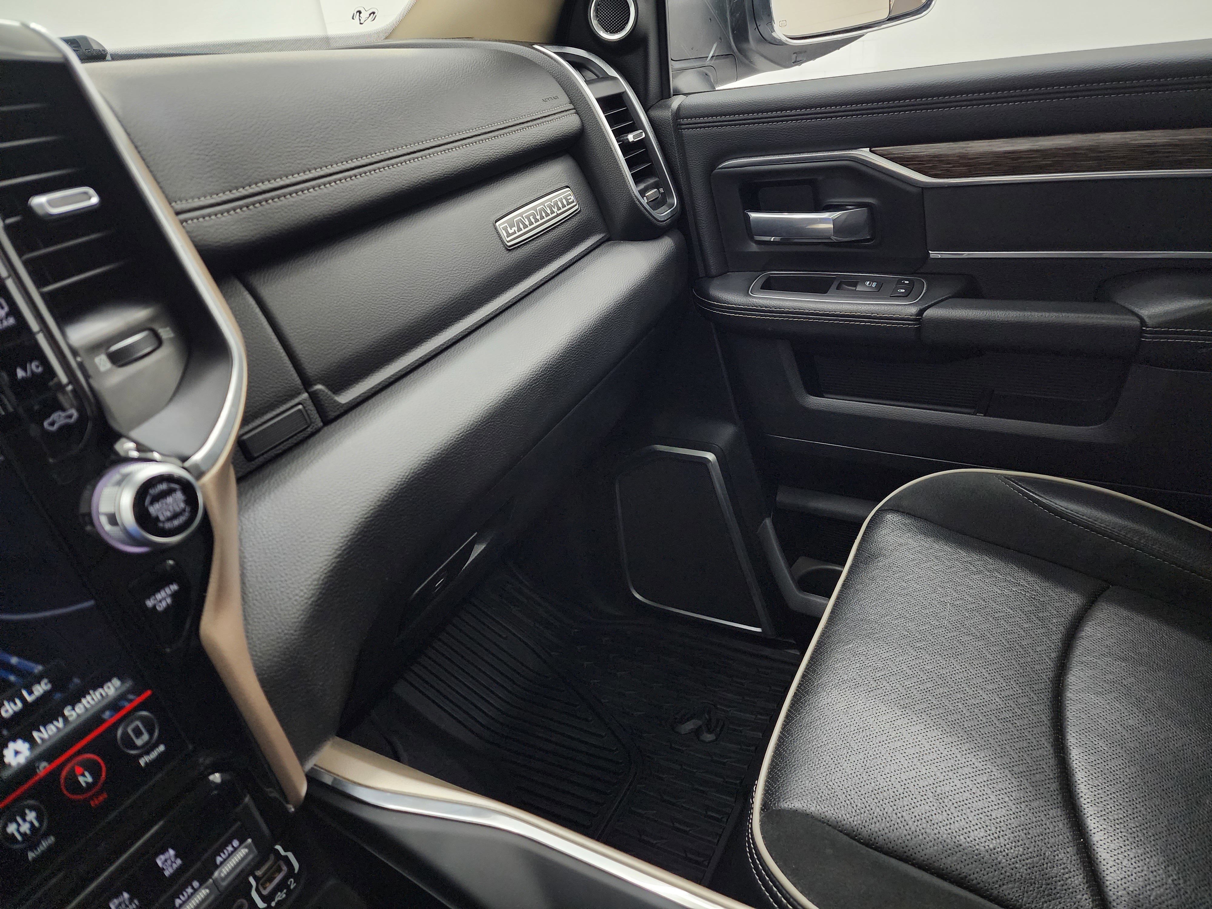 Used 2021 RAM 3500 Laramie image 13