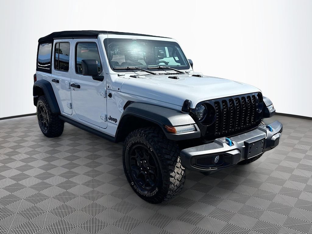 Used 2023 Jeep Wrangler Unlimited w/ Cold Weather Group image 4