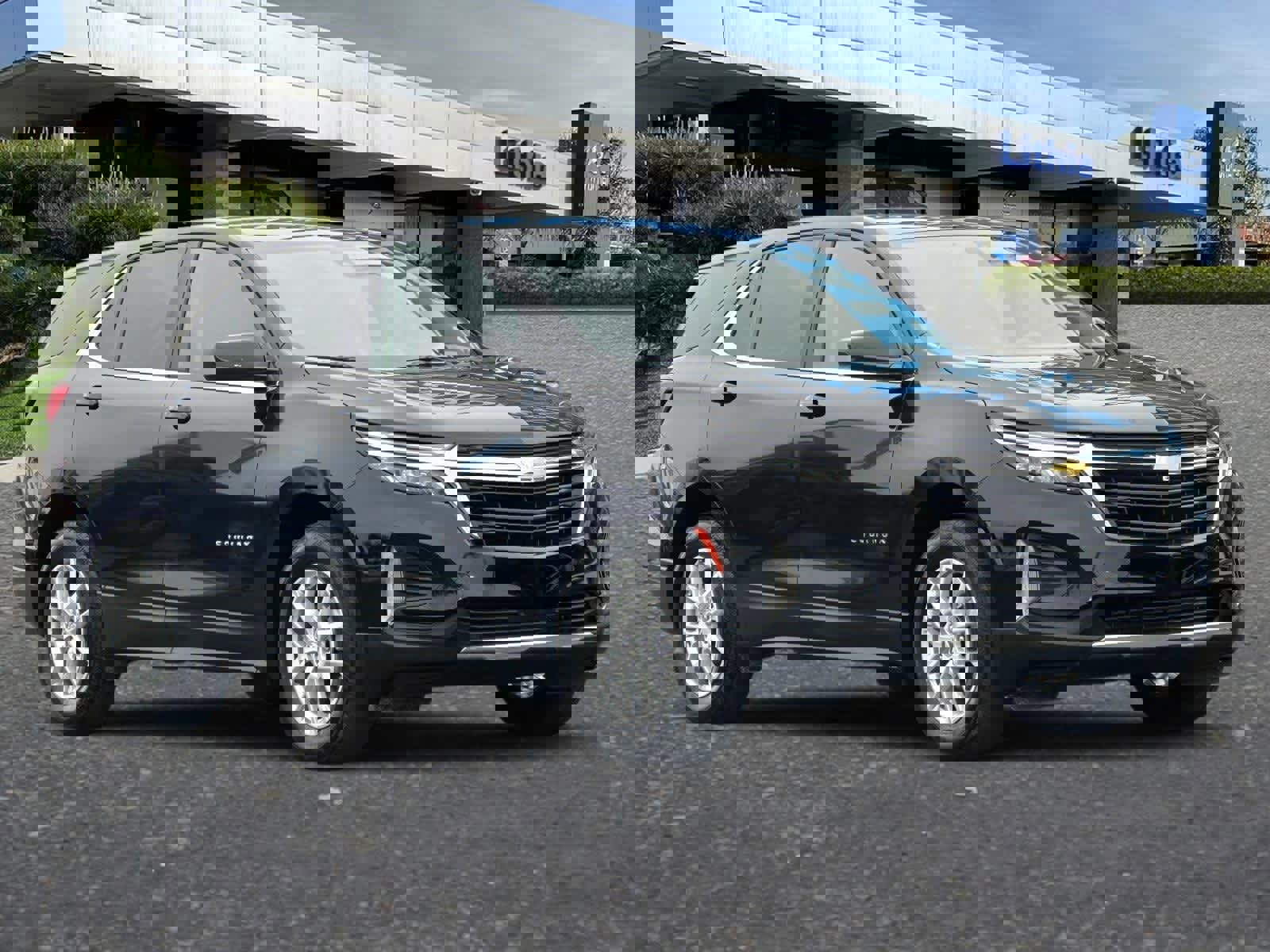 Used 2024 Chevrolet Equinox LT image 9