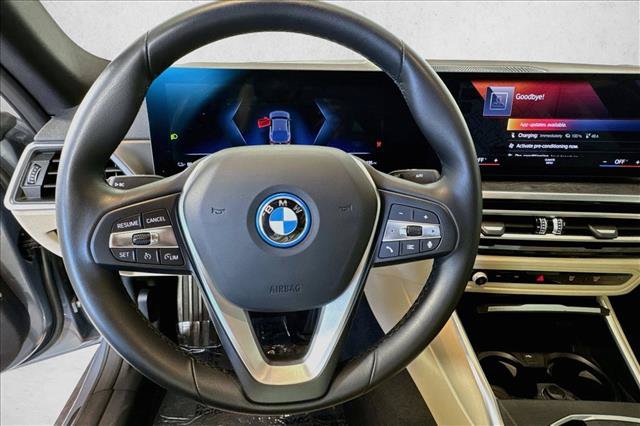 Used 2023 BMW i4 eDrive40 w/ Parking Assistance Package RWD image 11