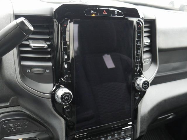 Used 2025 RAM 3500 Tradesman w/ Safety Group image 17