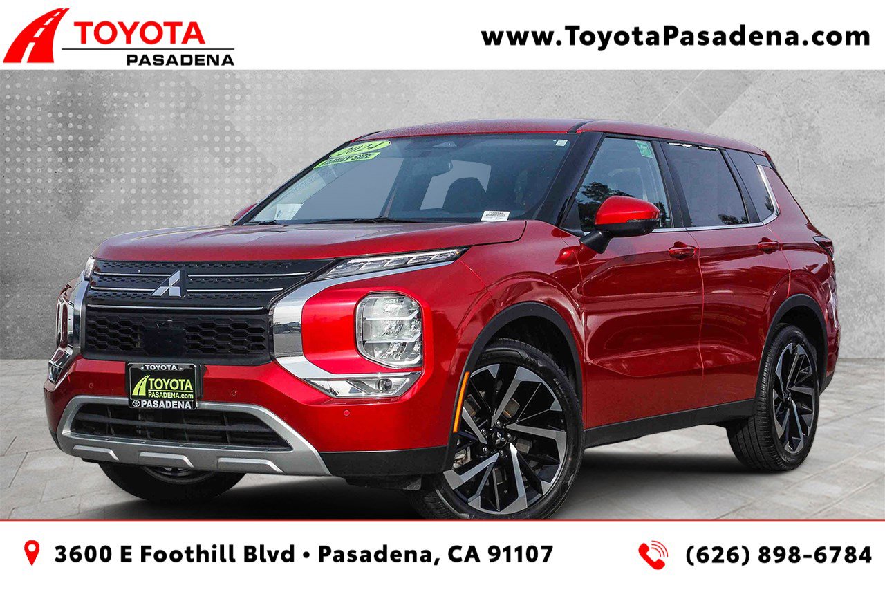 Used 2024 Mitsubishi Outlander SE
