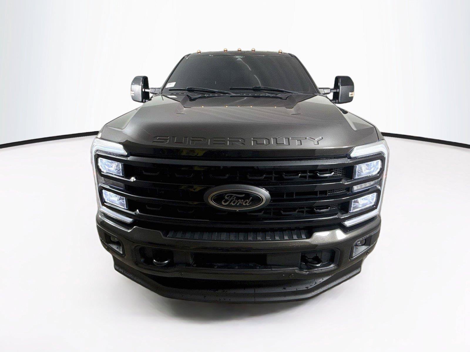 Used 2024 Ford F250 Lariat w/ Lariat Ultimate Package AWD/4WD image 6