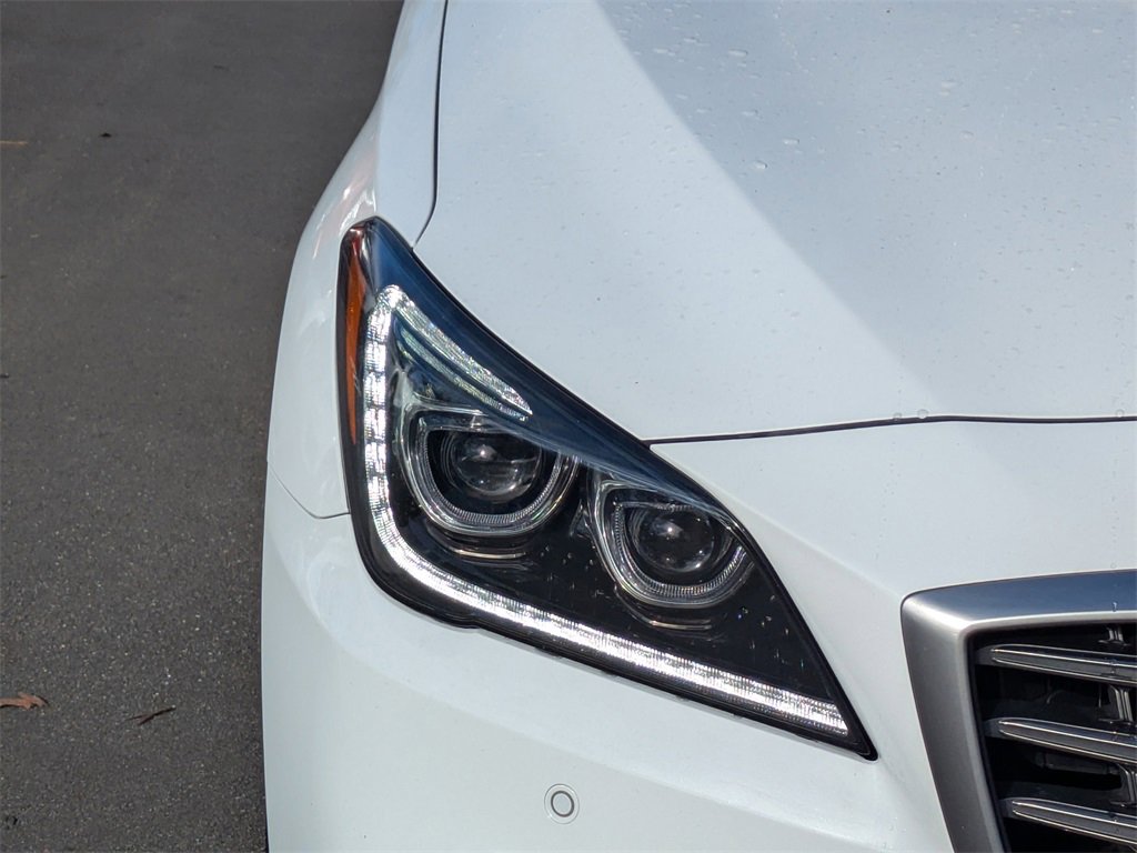 Used 2020 Genesis G80 5.0 Ultimate image 9