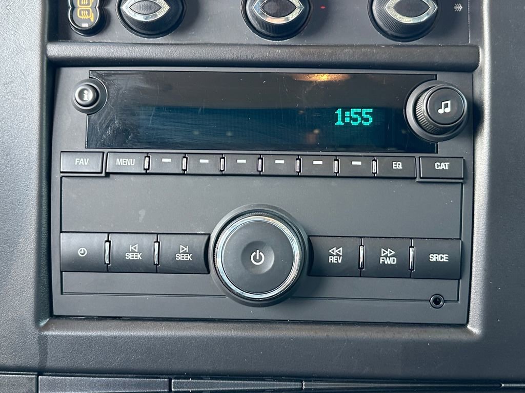 Used 2024 Chevrolet Express 2500 w/ Driver Convenience Package image 18