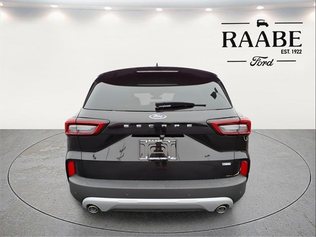 New 2026 Ford Escape SE image 6