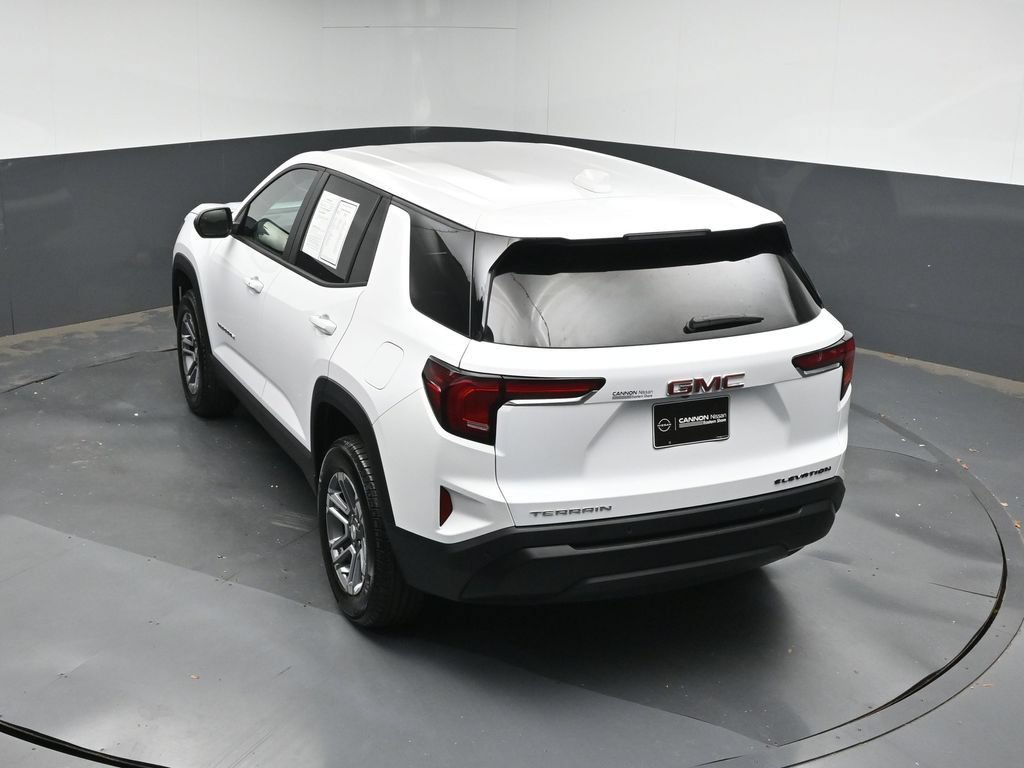Used 2026 GMC Terrain Elevation FWD image 34