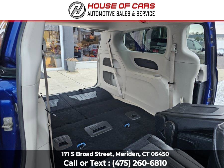 Used 2019 Chrysler Pacifica Touring-L w/ Advanced Safetytec Group image 46