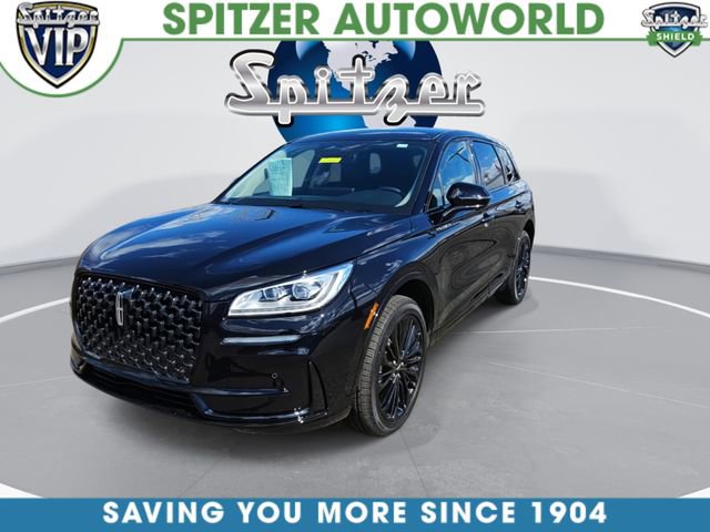Used 2025 Lincoln Corsair Reserve w/ Jet Appearance Package image 3