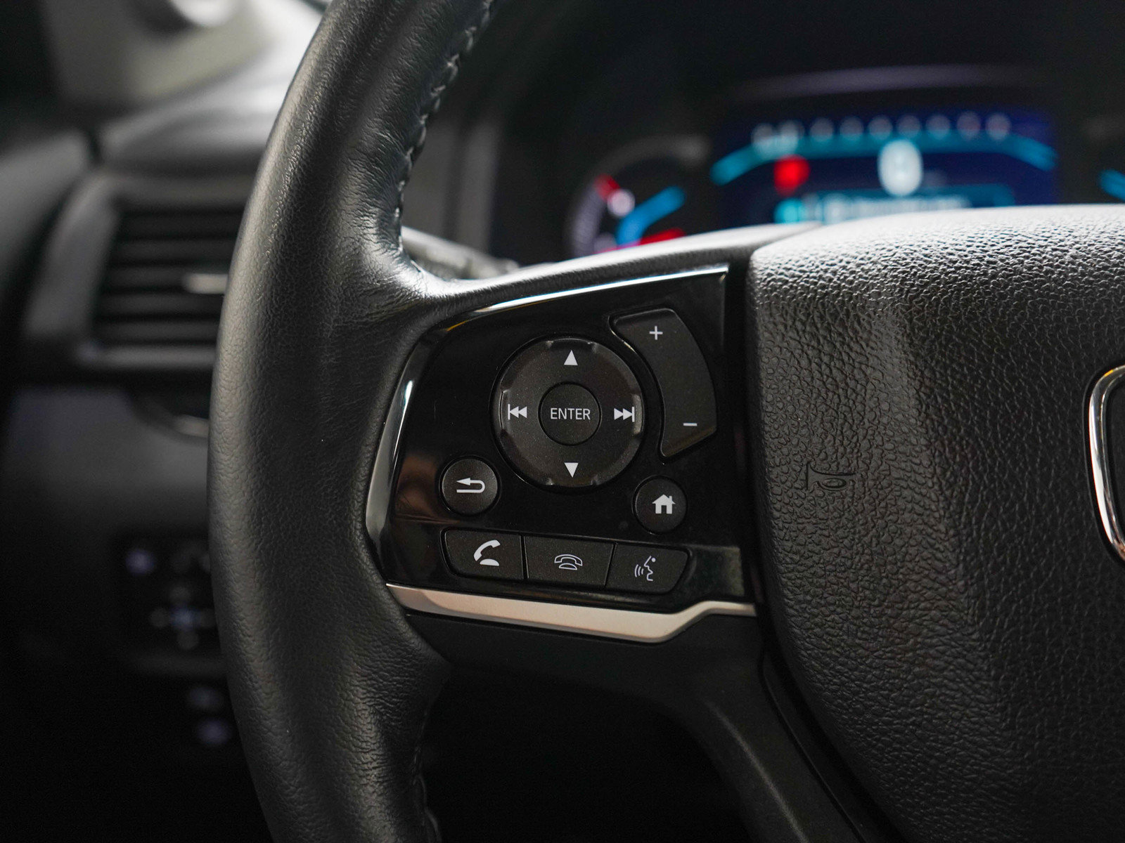 Used 2021 Honda Pilot Touring image 26