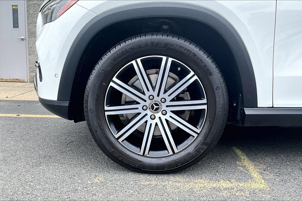Certified 2025 Mercedes-Benz GLE 350 4MATIC image 8