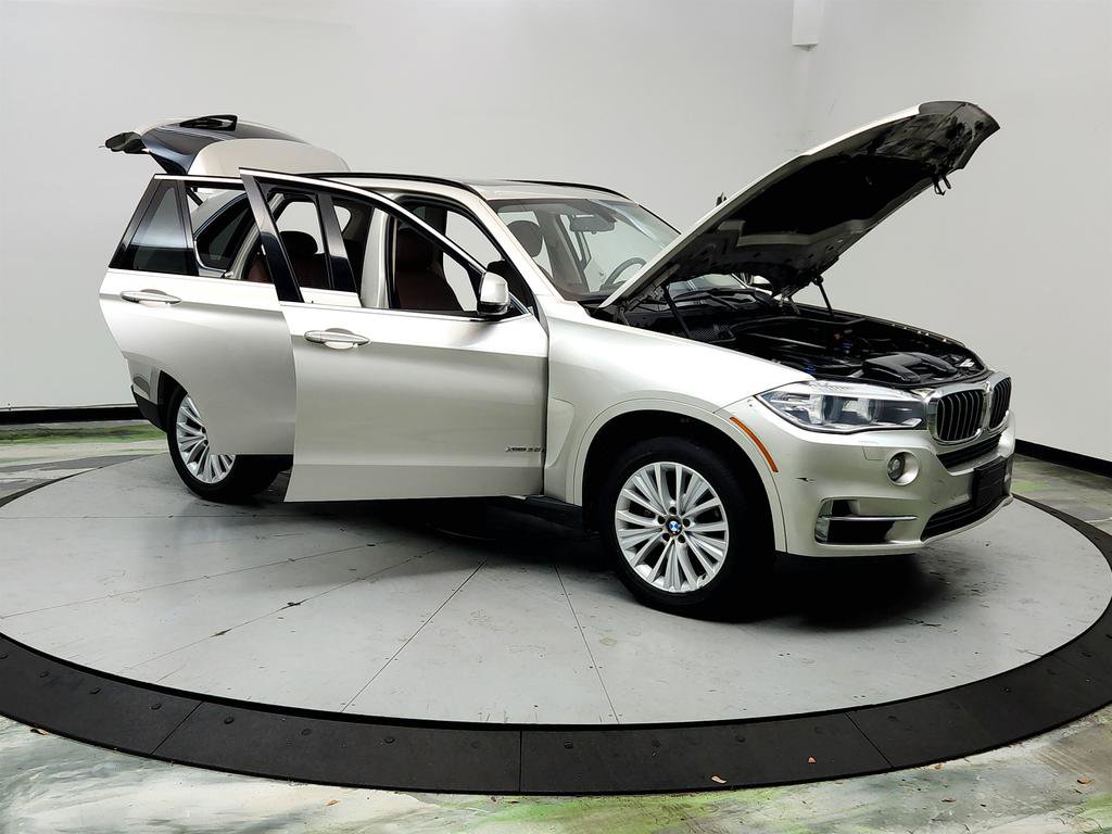 Used 2014 BMW X5 xDrive35d AWD/4WD image 10