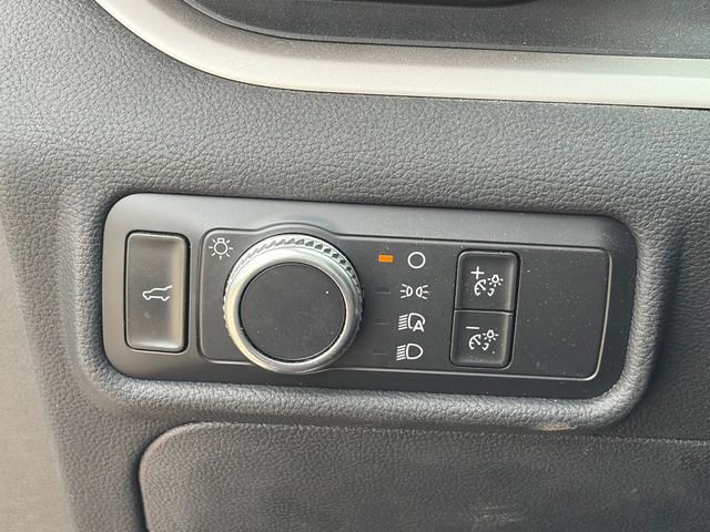 Used 2021 Ford Explorer XLT RWD image 16