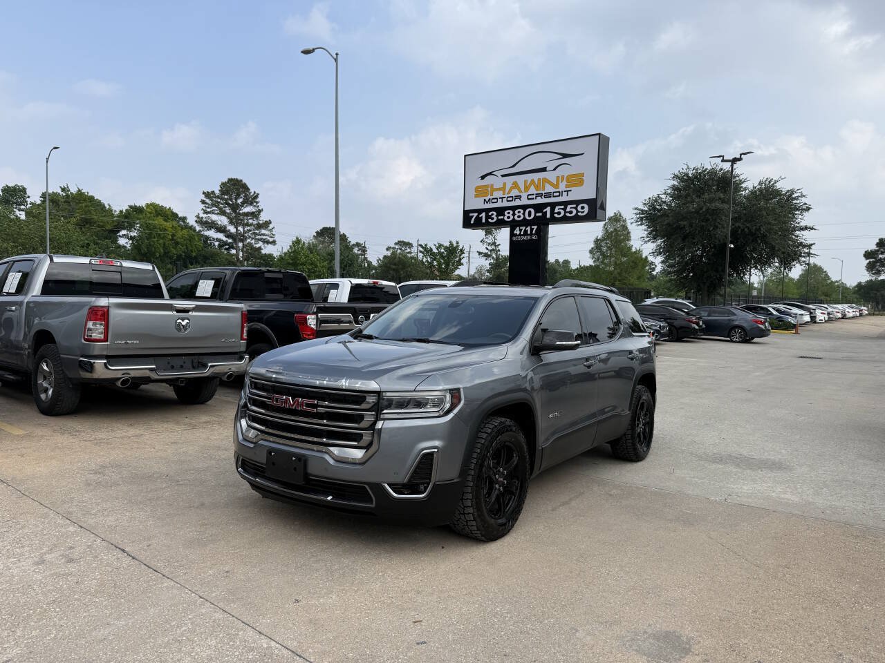 Used 2021 GMC Acadia AT4 AWD/4WD image 3