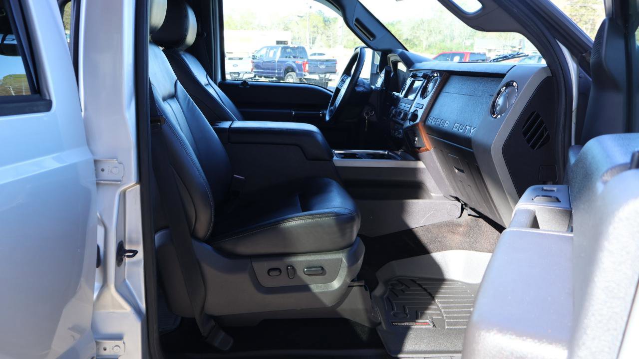 Used 2012 Ford F250 Lariat w/ Lariat Ultimate Pkg image 12