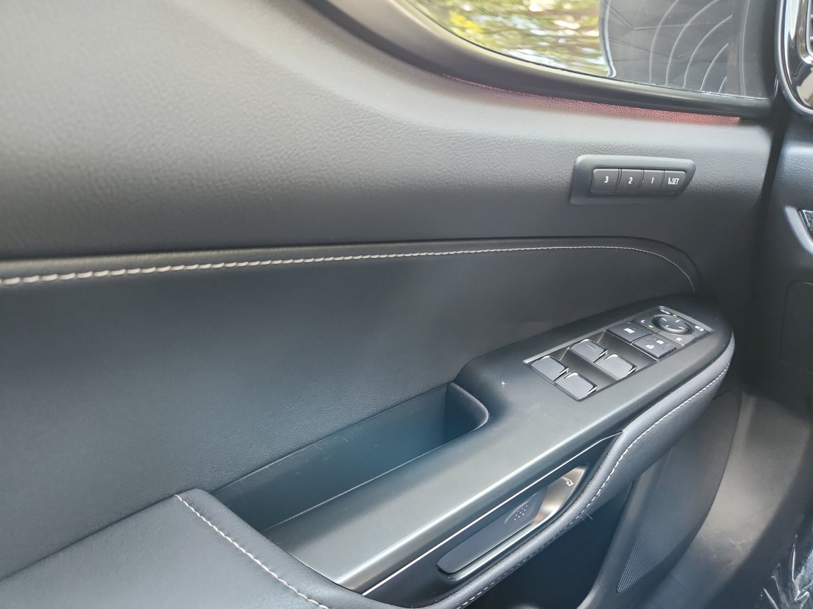 Used 2025 Lexus NX 350 AWD w/ Cold Area Package image 13