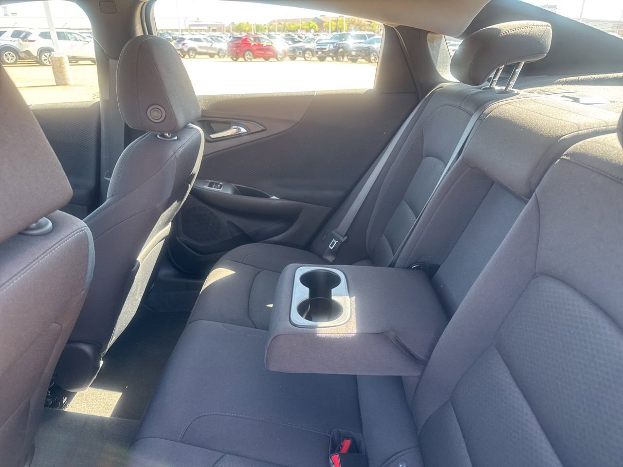 Used 2025 Chevrolet Malibu LT image 36