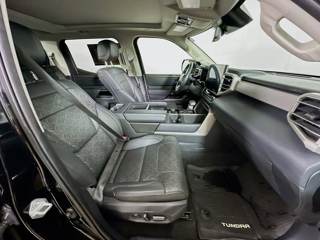 Used 2022 Toyota Tundra Limited image 11