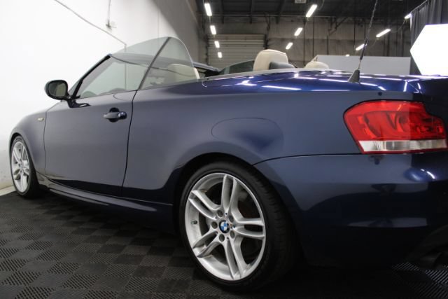 Used 2013 BMW 135i Convertible w/ Premium Pkg RWD image 10