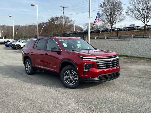 New 2026 Chevrolet Traverse LT w/ Enhanced Driving Package FWD image 2