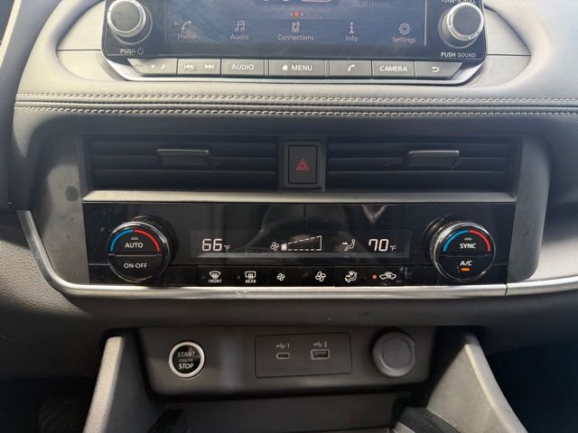 Used 2023 Nissan Rogue SV image 19