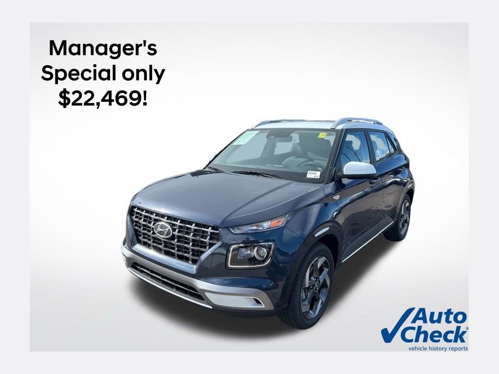 Used 2026 Hyundai Venue SEL FWD image 1